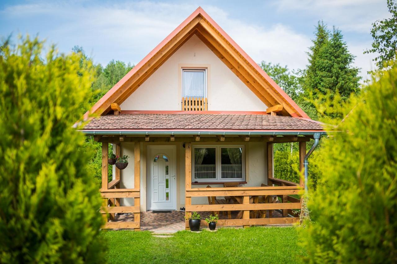 Domki Nad Stawem. Polanczyk Exterior photo